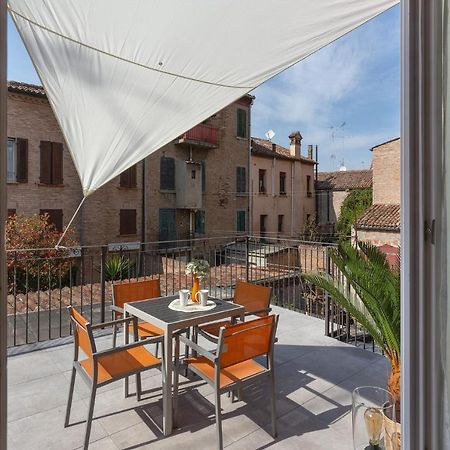 Ferrara Casa Dell'Archivolto Con Garage Lägenhet Exteriör bild