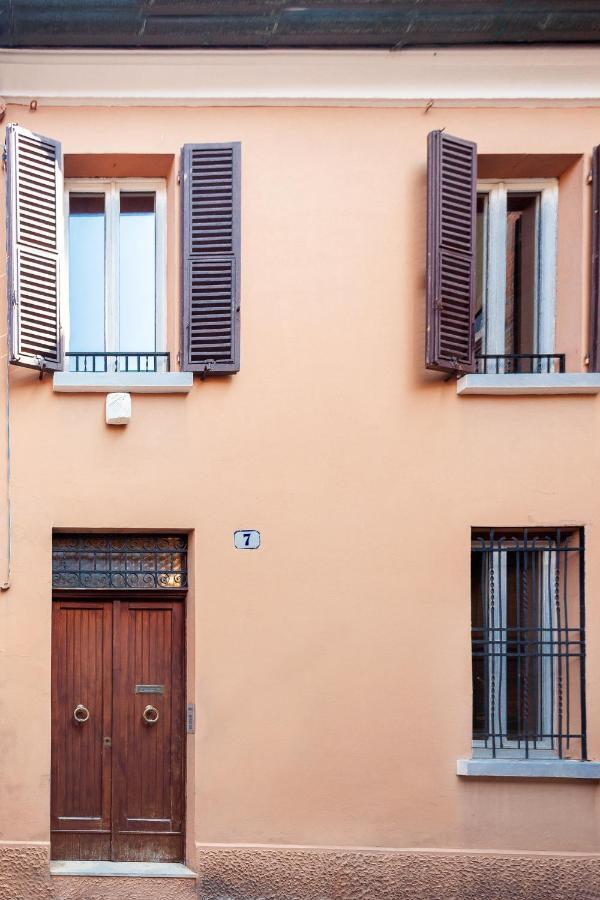 Ferrara Casa Dell'Archivolto Con Garage Lägenhet Exteriör bild